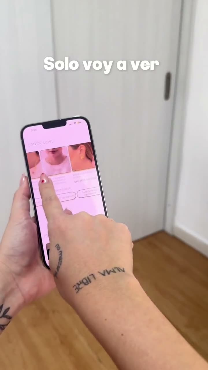 Video UGC de accesorios